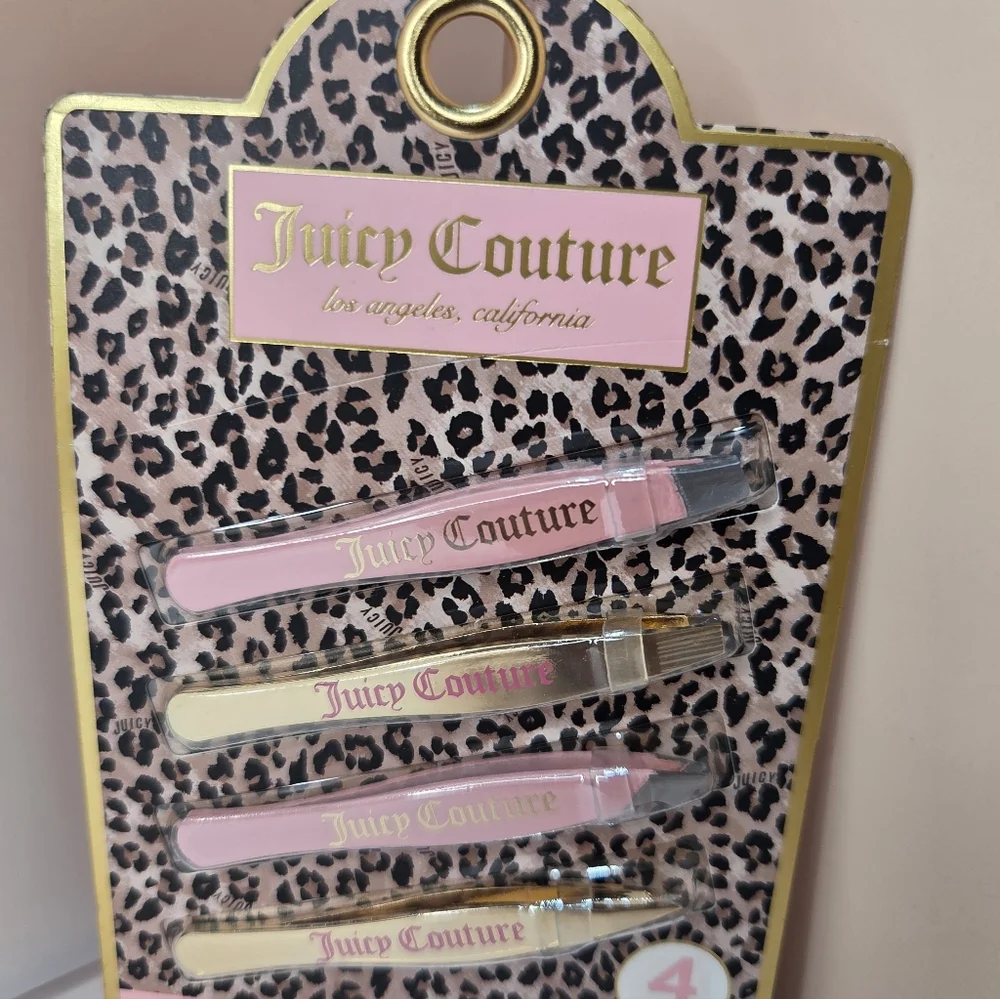 💕▪️Juicy Couture▪️ Pink and Gold Set Of 4 Mini Tweezers